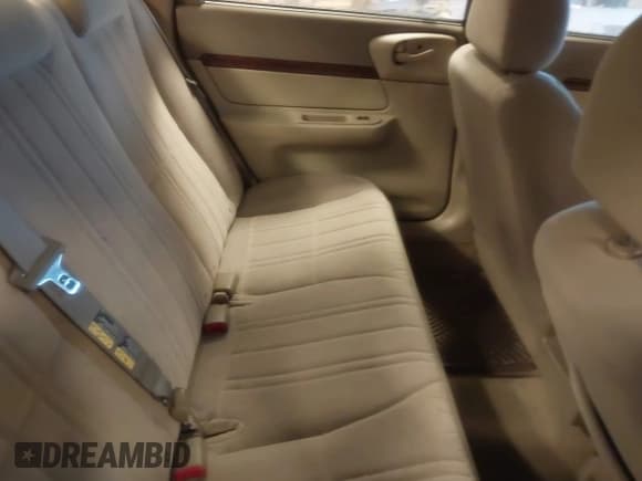 ✅ 2004 Chevrolet Impala • VIN: 2G1WF52EX49174418 • Lot: 43849614. Listed on IAAI with 283,332 mi. Free auction sales archive from the USA and detailed vehicle history report at DreamBid. Image 8.