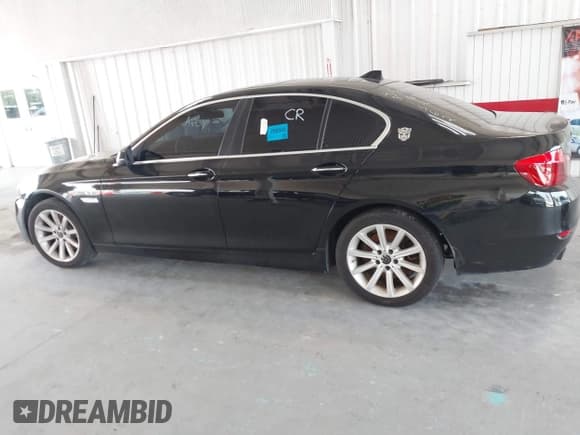 ✅ 2014 BMW 5 Series 535i • VIN: WBA5B1C58ED481562 • Lot: 43031255. Listed on IAAI with 111,354 mi. Free auction sales archive from the USA and detailed vehicle history report at DreamBid. Image 14.