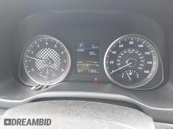 ✅ 2019 Hyundai Elantra SE • VIN: 5NPD74LF5KH405023 • Lot: 42830029. Listed on IAAI with 71,929 mi. Free auction sales archive from the USA and detailed vehicle history report at DreamBid. Image 7.