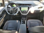 ✅ 2017 Chevrolet Bolt EV Premier • VIN: 1G1FX6S06H4169099 • Lot: 74018564. Wystawiony na Copart z przebiegiem 44 669 mil. Bezpłatny archiwum sprzedaży aukcyjnych z USA i szczegółowy raport historii pojazdu na DreamBid. Zdjęcie 8.