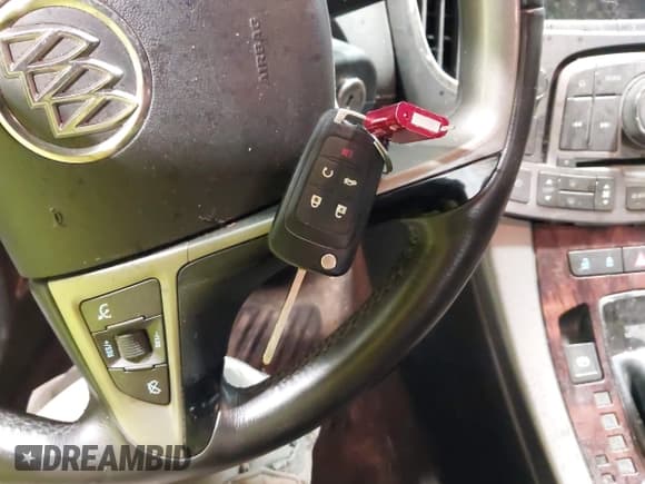 ✅ 2012 Buick LaCrosse Leather • VIN: 1G4GC5ERXCF274880 • Лот: 42570186. Опубликован ранее на IAAI с пробегом 180 141 миль. Бесплатный доступ к архиву аукционных продаж из США и подробный отчёт об истории автомобиля на DreamBid. Изображение 11.