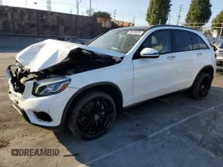 ✅ 2019 Mercedes-Benz GLC 300 • VIN: WDC0G4JB6KV161178 • Lot: 89699835. Listed on Copart with 118,456 mi. Free auction sales archive from the USA and detailed vehicle history report at DreamBid. Image 1.
