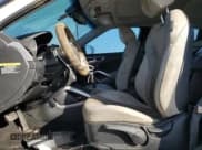 ✅ 2012 Hyundai Veloster w/Red Int • VIN: KMHTC6AD8CU054079 • Lot: 77586954. Wystawiony na Copart z przebiegiem Nie podano. Bezpłatny archiwum sprzedaży aukcyjnych z USA i szczegółowy raport historii pojazdu na DreamBid. Zdjęcie 7.