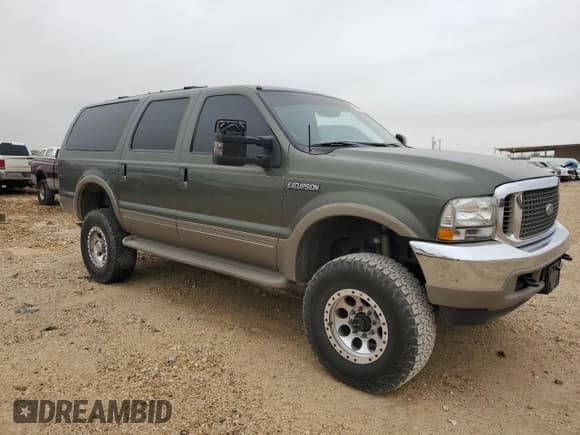 ✅ 2001 Ford Excursion Limited • VIN: 1FMSU43F91EA10949 • Lot: 51003325. Wystawiony na Copart z przebiegiem 252 341 mil. Bezpłatny archiwum sprzedaży aukcyjnych z USA i szczegółowy raport historii pojazdu na DreamBid. Zdjęcie 4.