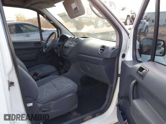 ✅ 2013 Ford Transit Connect XL • VIN: NM0LS7AN9DT159062 • Lot: 43629436. Wystawiony na IAAI z przebiegiem 150 137 mil. Bezpłatny archiwum sprzedaży aukcyjnych z USA i szczegółowy raport historii pojazdu na DreamBid. Zdjęcie 5.