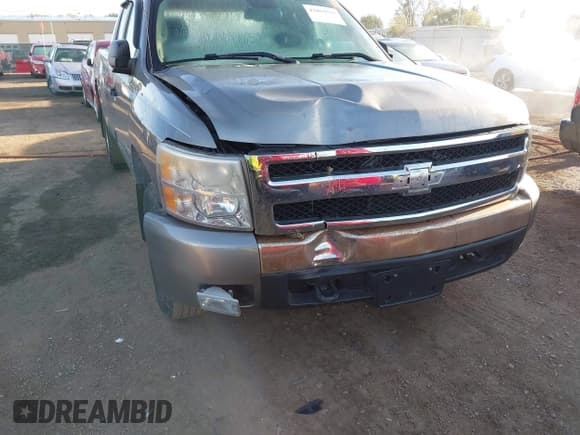 ✅ 2007 Chevrolet Silverado 1500 1LT • VIN: 2GCEC19J871568090 • Lot: 43464576. Listed on IAAI with 218,424 mi. Free auction sales archive from the USA and detailed vehicle history report at DreamBid. Image 6.
