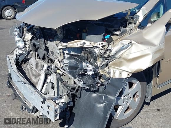 ✅ 2011 Toyota Prius I • VIN: JTDKN3DU5B1421685 • Lot: 43306053. Wystawiony na IAAI z przebiegiem 184 084 mil. Bezpłatny archiwum sprzedaży aukcyjnych z USA i szczegółowy raport historii pojazdu na DreamBid. Zdjęcie 6.