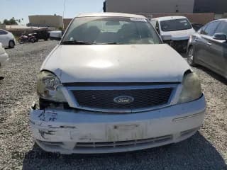 ✅ 2006 Ford Five Hundred SE • VIN: 1FAHP23106G163977 • Лот: 63364034. Опубликован ранее на Copart с пробегом 288 399 миль. Бесплатный доступ к архиву аукционных продаж из США и подробный отчёт об истории автомобиля на DreamBid. Изображение 5.