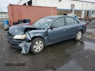 ✅ 2010 Hyundai Sonata GLS • VIN: 5NPET4AC4AH628693 • Лот: 69781655. Опубликован ранее на Copart с пробегом Не указан. Бесплатный доступ к архиву аукционных продаж из США и подробный отчёт об истории автомобиля на DreamBid. Изображение 1.