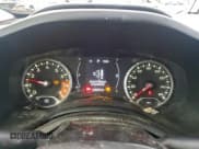 ✅ 2017 Jeep Renegade Sport • VIN: ZACCJAAB2HPE76241 • Lot: 94289825. Wystawiony na Copart z przebiegiem 240 141 mil. Bezpłatny archiwum sprzedaży aukcyjnych z USA i szczegółowy raport historii pojazdu na DreamBid. Zdjęcie 9.