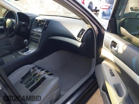 ✅ 2008 Infiniti G35 x • VIN: JNKBV61F98M269875 • Lot: 43215645. Listed on IAAI with 163,604 mi. Free auction sales archive from the USA and detailed vehicle history report at DreamBid. Image 5.