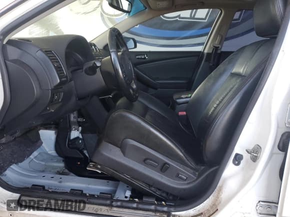 ✅ 2012 Nissan Altima S • VIN: 1N4AL2AP3CC144170 • Lot: 68377235. Wystawiony na Copart z przebiegiem Nie podano. Bezpłatny archiwum sprzedaży aukcyjnych z USA i szczegółowy raport historii pojazdu na DreamBid. Zdjęcie 7.