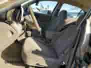 2002 Chevrolet Malibu z VIN 1G1ND52J32M504799, wystawiony jako Copart lot #85845564 z przebiegiem 101 666 mil mil oraz Nie do naprawy • Non repairable. Historia ofert i sprzedaży dostępna na DreamBid. Obrazek 7.