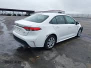 ✅ 2024 Toyota Corolla LE • VIN: 5YFB4MDE4RP193962 • Lot: 43506098. Wystawiony na IAAI z przebiegiem 27 394 mil. Bezpłatny archiwum sprzedaży aukcyjnych z USA i szczegółowy raport historii pojazdu na DreamBid. Zdjęcie 4.