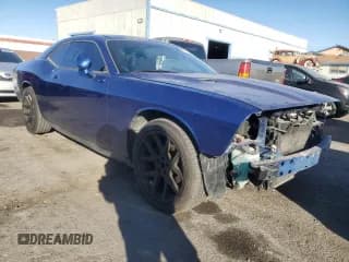 ✅ 2010 Dodge Challenger SE • VIN: 2B3CJ4DV6AH199478 • Lot: 85590094. Wystawiony na Copart z przebiegiem 88 016 mil. Bezpłatny archiwum sprzedaży aukcyjnych z USA i szczegółowy raport historii pojazdu na DreamBid. Zdjęcie 4.