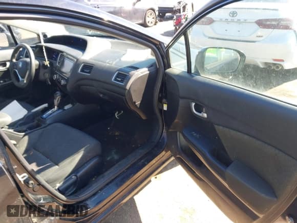 ✅ 2015 Honda Civic SE • VIN: 19XFB2F73FE238235 • Lot: 41662447. Listed on IAAI with 144,077 mi. Free auction sales archive from the USA and detailed vehicle history report at DreamBid. Image 5.