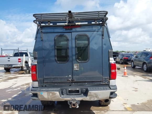 ✅ 2015 Chevrolet Silverado 2500HD LT • VIN: 1GC1KVEG7FF161176 • Lot: 42684231. Listed on IAAI with 242,456 mi. Free auction sales archive from the USA and detailed vehicle history report at DreamBid. Image 16.
