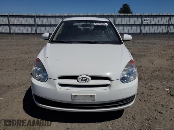 ✅ 2010 Hyundai Accent GS • VIN: KMHCM3AC9AU181150 • Лот: 58590035. Опубликован ранее на Copart с пробегом 131 192 миль. Бесплатный доступ к архиву аукционных продаж из США и подробный отчёт об истории автомобиля на DreamBid. Изображение 5.