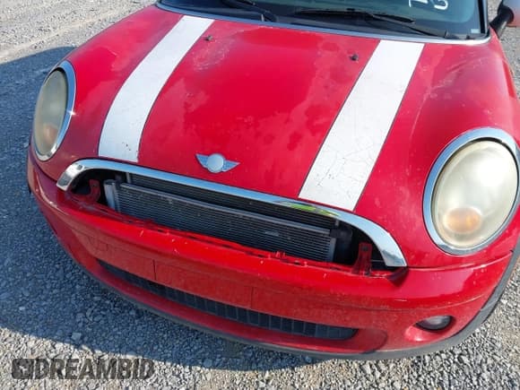 ✅ 2008 MINI Hardtop • VIN: WMWMF33538TU66036 • Lot: 42665945. Wystawiony na IAAI z przebiegiem 230 942 mil. Bezpłatny archiwum sprzedaży aukcyjnych z USA i szczegółowy raport historii pojazdu na DreamBid. Zdjęcie 10.