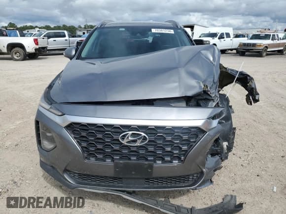 ✅ 2019 Hyundai Santa Fe Limited • VIN: 5NMS53AAXKH103576 • Lot: 70381234. Wystawiony na Copart z przebiegiem 84 638 mil. Bezpłatny archiwum sprzedaży aukcyjnych z USA i szczegółowy raport historii pojazdu na DreamBid. Zdjęcie 5.