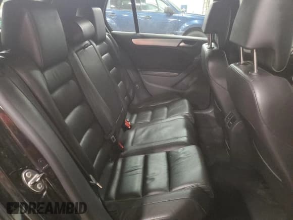 ✅ 2012 Volkswagen Golf GTI • VIN: WVWHV7AJ7CW249269 • Lot: 50772505. Listed on Copart with 81,112 mi. Free auction sales archive from the USA and detailed vehicle history report at DreamBid. Image 10.