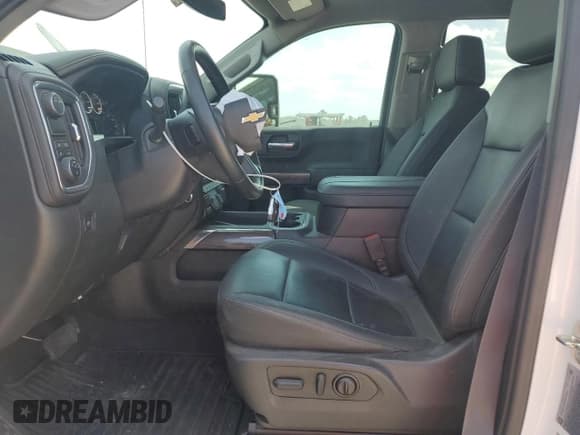 ✅ 2023 Chevrolet Silverado 1500 • VIN: 1GC4WPE76PF195897 • Лот: 48695735. Опубликован ранее на Copart с пробегом 68 207 миль. Бесплатный доступ к архиву аукционных продаж из США и подробный отчёт об истории автомобиля на DreamBid. Изображение 7.