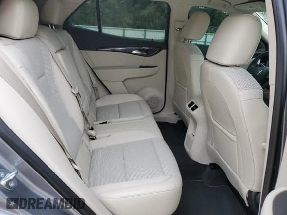 ✅ 2022 Buick Envision Preferred • VIN: LRBAZLR49ND050332 • Lot: 71911705. Wystawiony na Copart z przebiegiem 32 706 mil. Bezpłatny archiwum sprzedaży aukcyjnych z USA i szczegółowy raport historii pojazdu na DreamBid. Zdjęcie 11.