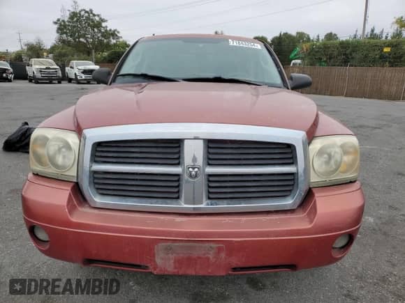 2007 Dodge Dakota SLT с VIN 1D7HE48K07S173426, выставлен на аукционе Copart как лот 71843254 с пробегом 205 125 миль миль и Списание • Salvage title. История ставок и продаж доступна на DreamBid. Изображение 5.