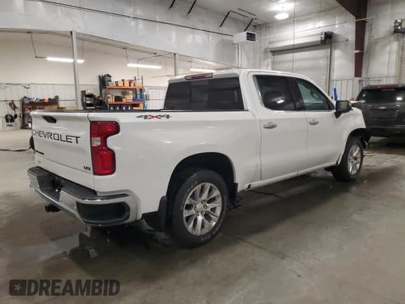 ✅ 2021 Chevrolet Silverado 1500 LTZ • VIN: 3GCUYGET2MG135004 • Lot: 50825955. Wystawiony na Copart z przebiegiem 53 594 mil. Bezpłatny archiwum sprzedaży aukcyjnych z USA i szczegółowy raport historii pojazdu na DreamBid. Zdjęcie 3.