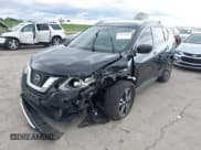 ✅ 2018 Nissan Rogue S • VIN: 5N1AT2MV6JC835853 • Лот: 42321419. Опубликован ранее на IAAI с пробегом 136 382 миль. Бесплатный доступ к архиву аукционных продаж из США и подробный отчёт об истории автомобиля на DreamBid. Изображение 17.