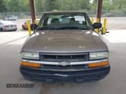 ✅ 2002 Chevrolet S-10 LS • VIN: 1GCCS145628137953 • Лот: 42517695. Опубликован ранее на IAAI с пробегом 197 637 миль. Бесплатный доступ к архиву аукционных продаж из США и подробный отчёт об истории автомобиля на DreamBid. Изображение 12.
