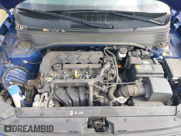 2021 Hyundai Venue SEL with VIN KMHRC8A37MU098573, listed as a IAAI auction lot 43374346 with 52,801 mi miles and . Bid and sale history available at DreamBid. Image 10.