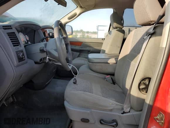 2006 Dodge 1500 SLT z VIN 1D7HU18206S512332, wystawiony jako Copart lot #80126355 z przebiegiem 155 881 mil mil oraz Szkoda całkowita • Salvage title. Historia ofert i sprzedaży dostępna na DreamBid. Obrazek 7.