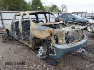 ✅ 2020 Chevrolet Silverado 1500 LT • VIN: 3GCUYDEDXLG247538 • Lot: 41877992. Wystawiony na IAAI z przebiegiem Nie podano. Bezpłatny archiwum sprzedaży aukcyjnych z USA i szczegółowy raport historii pojazdu na DreamBid. Zdjęcie 1.