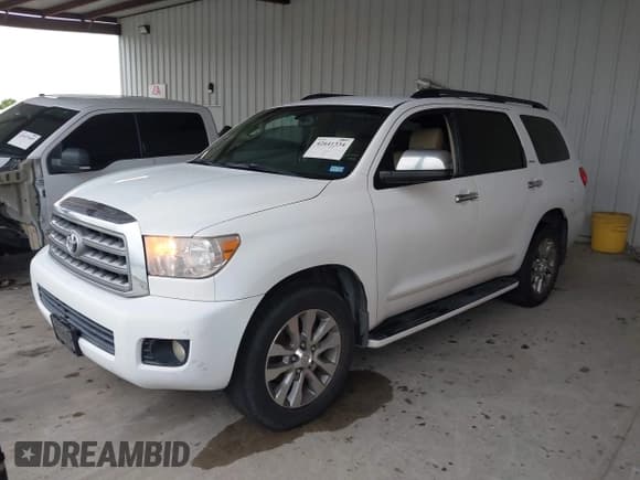✅ 2008 Toyota Sequoia Limited • VIN: 5TDZY68A78S015197 • Лот: 42641334. Опубликован ранее на IAAI с пробегом 316 059 миль. Бесплатный доступ к архиву аукционных продаж из США и подробный отчёт об истории автомобиля на DreamBid. Изображение 2.