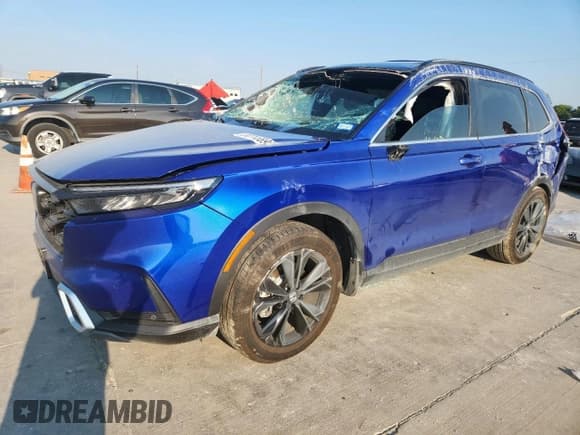 ✅ 2025 Honda CR-V Sport Touring • VIN: 7FARS6H94SE084579 • Lot: 80746895. Listed on Copart with 7,348 mi. Free auction sales archive from the USA and detailed vehicle history report at DreamBid. Image 1.