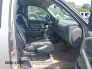 ✅ 2011 Chevrolet Silverado 2500HD • VIN: 1GB2KVCG0BZ409840 • Lot: 42944133. Wystawiony na IAAI z przebiegiem Nie podano. Bezpłatny archiwum sprzedaży aukcyjnych z USA i szczegółowy raport historii pojazdu na DreamBid. Zdjęcie 5.