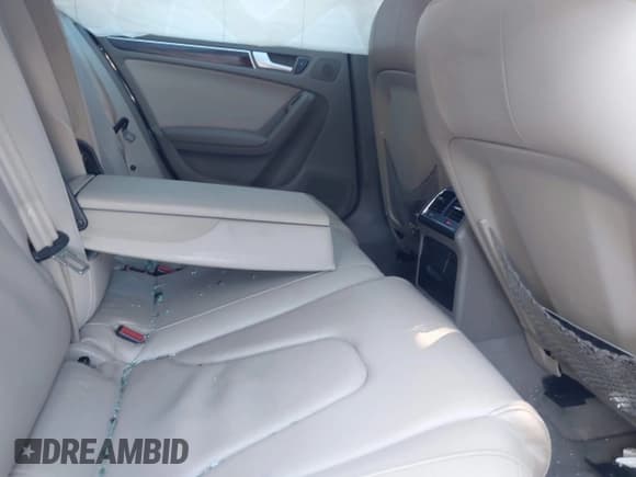 ✅ 2011 Audi A4 Premium Plus • VIN: WAUWFAFL1BA069225 • Lot: 43462752. Listed on IAAI with Not provided. Free auction sales archive from the USA and detailed vehicle history report at DreamBid. Image 8.