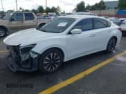 ✅ 2018 Nissan Altima SV • VIN: 1N4AL3AP8JC205466 • Лот: 43768021. Опубликован ранее на IAAI с пробегом 93 020 миль. Бесплатный доступ к архиву аукционных продаж из США и подробный отчёт об истории автомобиля на DreamBid. Изображение 23.