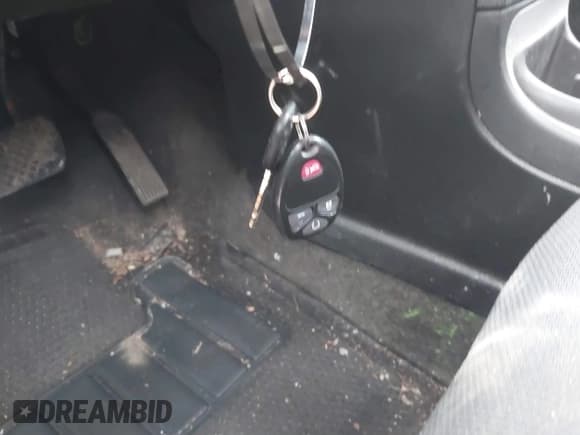 ✅ 2010 Chevrolet HHR 1LT • VIN: 3GNBABDB6AS647646 • Lot: 41553221. Listed on IAAI with 133,546 mi. Free auction sales archive from the USA and detailed vehicle history report at DreamBid. Image 11.