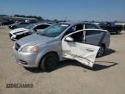 ✅ 2010 Chevrolet Aveo 1LT • VIN: KL1TD5DE6AB073925 • Lot: 46293655. Wystawiony na Copart z przebiegiem Nie podano. Bezpłatny archiwum sprzedaży aukcyjnych z USA i szczegółowy raport historii pojazdu na DreamBid. Zdjęcie 1.