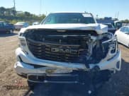 ✅ 2025 GMC Sierra 1500 Denali Ultimate • VIN: 1GTUUHE89SZ160900 • Лот: 43421077. Опубликован ранее на IAAI с пробегом 6 086 миль. Бесплатный доступ к архиву аукционных продаж из США и подробный отчёт об истории автомобиля на DreamBid. Изображение 12.