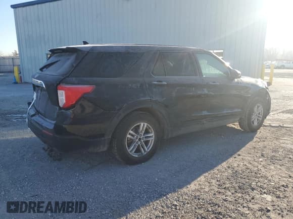 ✅ 2022 Ford Explorer • VIN: 1FMSK7BH8NGA86991 • Lot: 41907064. Wystawiony na Copart z przebiegiem 80 555 mil. Bezpłatny archiwum sprzedaży aukcyjnych z USA i szczegółowy raport historii pojazdu na DreamBid. Zdjęcie 3.