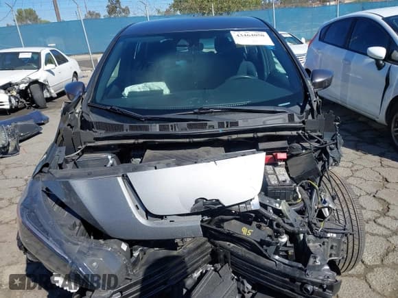 ✅ 2020 Nissan LEAF SV • VIN: 1N4AZ1CP1LC307372 • Lot: 43464050. Wystawiony na IAAI z przebiegiem 33 186 mil. Bezpłatny archiwum sprzedaży aukcyjnych z USA i szczegółowy raport historii pojazdu na DreamBid. Zdjęcie 12.