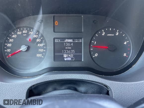 ✅ 2019 Mercedes-Benz Sprinter Cargo • VIN: WD4PF1CD8KP121800 • Lot: 71457355. Listed on Copart with 133,635 mi. Free auction sales archive from the USA and detailed vehicle history report at DreamBid. Image 8.