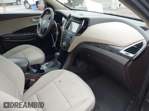 ✅ 2017 Hyundai Santa Fe 2.4L • VIN: 5XYZUDLB8HG383854 • Lot: 43503557. Listed on IAAI with 97,144 mi. Free auction sales archive from the USA and detailed vehicle history report at DreamBid. Image 5.
