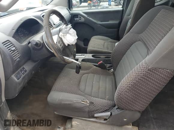 2015 Nissan Frontier SV z VIN 1N6AD0CW3FN763650, wystawiony jako Copart lot #83814625 z przebiegiem 124 628 mil mil oraz Szkoda całkowita • Salvage title. Historia ofert i sprzedaży dostępna na DreamBid. Obrazek 7.