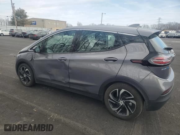 ✅ 2023 Chevrolet Bolt EV 2LT • VIN: 1G1FX6S02P4175612 • Lot: 47091275. Wystawiony na Copart z przebiegiem 11 701 mil. Bezpłatny archiwum sprzedaży aukcyjnych z USA i szczegółowy raport historii pojazdu na DreamBid. Zdjęcie 2.