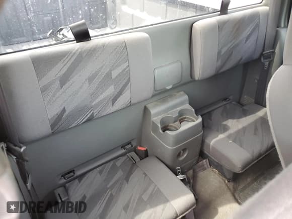 ✅ 2004 Chevrolet Colorado Z85 • VIN: 1GCCS198448121997 • Lot: 61898085. Wystawiony na Copart z przebiegiem 117 764 mil. Bezpłatny archiwum sprzedaży aukcyjnych z USA i szczegółowy raport historii pojazdu na DreamBid. Zdjęcie 10.