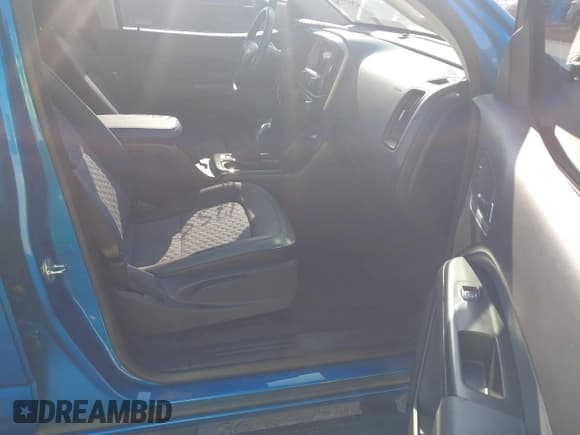 ✅ 2022 Chevrolet Colorado 4WD Z71 • VIN: 1GCGTDEN8N1304213 • Лот: 42937775. Опубликован ранее на IAAI с пробегом 26 868 миль. Бесплатный доступ к архиву аукционных продаж из США и подробный отчёт об истории автомобиля на DreamBid. Изображение 5.